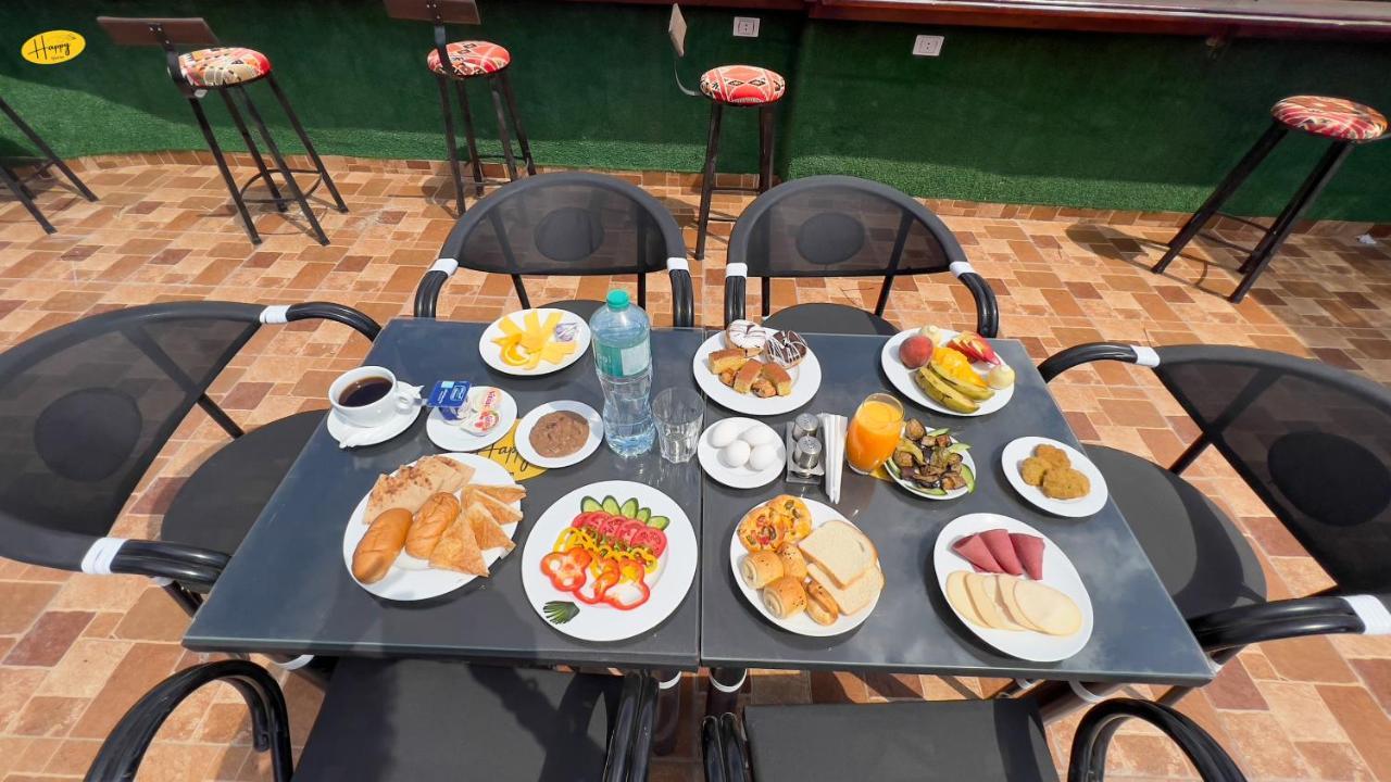 Happy View Inn Kafret el-Gabal Exterior foto