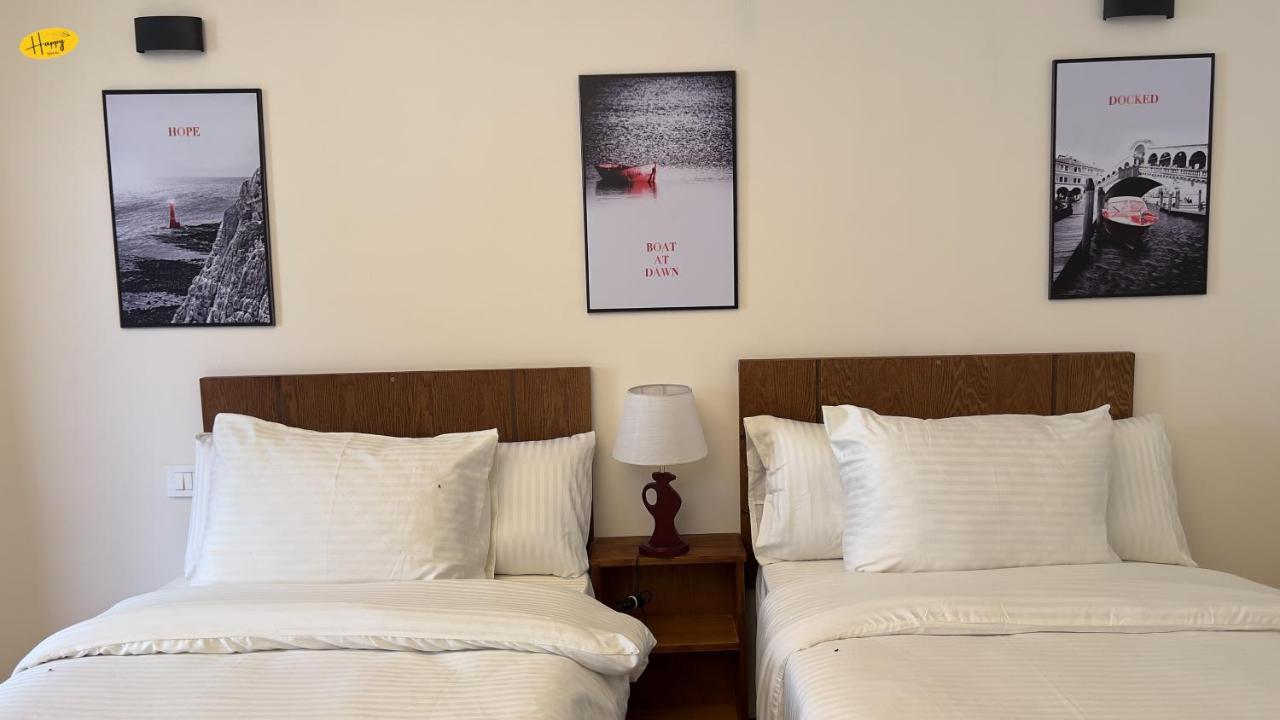 Happy View Inn Kafret el-Gabal Exterior foto